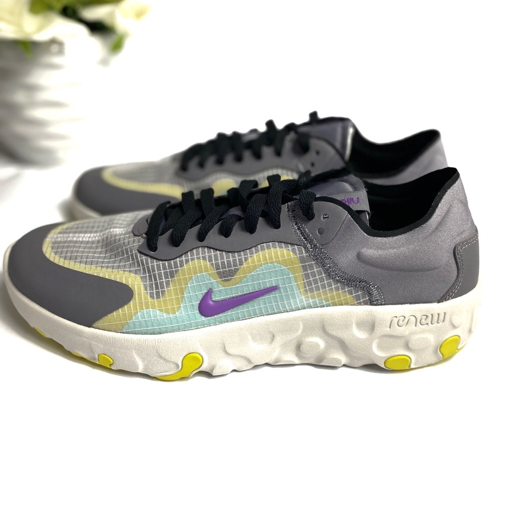 Nike Renew Lucent - Picture 1 of 8